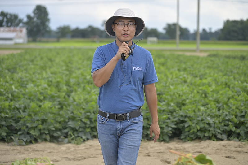 Robotics as a tool to increase breeding efficiency