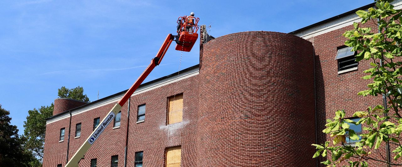 Silo Demolition of Worrilow Hall 