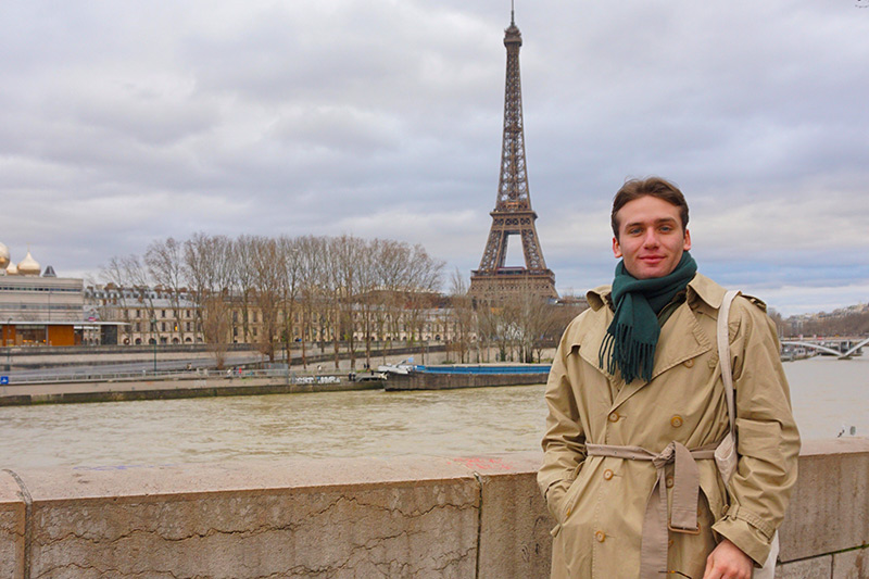 Fashion merchandising University of Delaware student in Paris