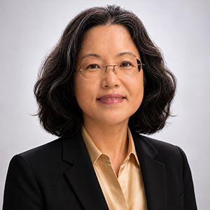 Headshot photo of Hye-Shin Kim