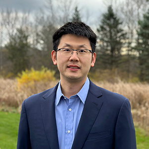 Wenjin Zhao headshot