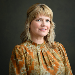 Headshot photo of Kedra Kearis