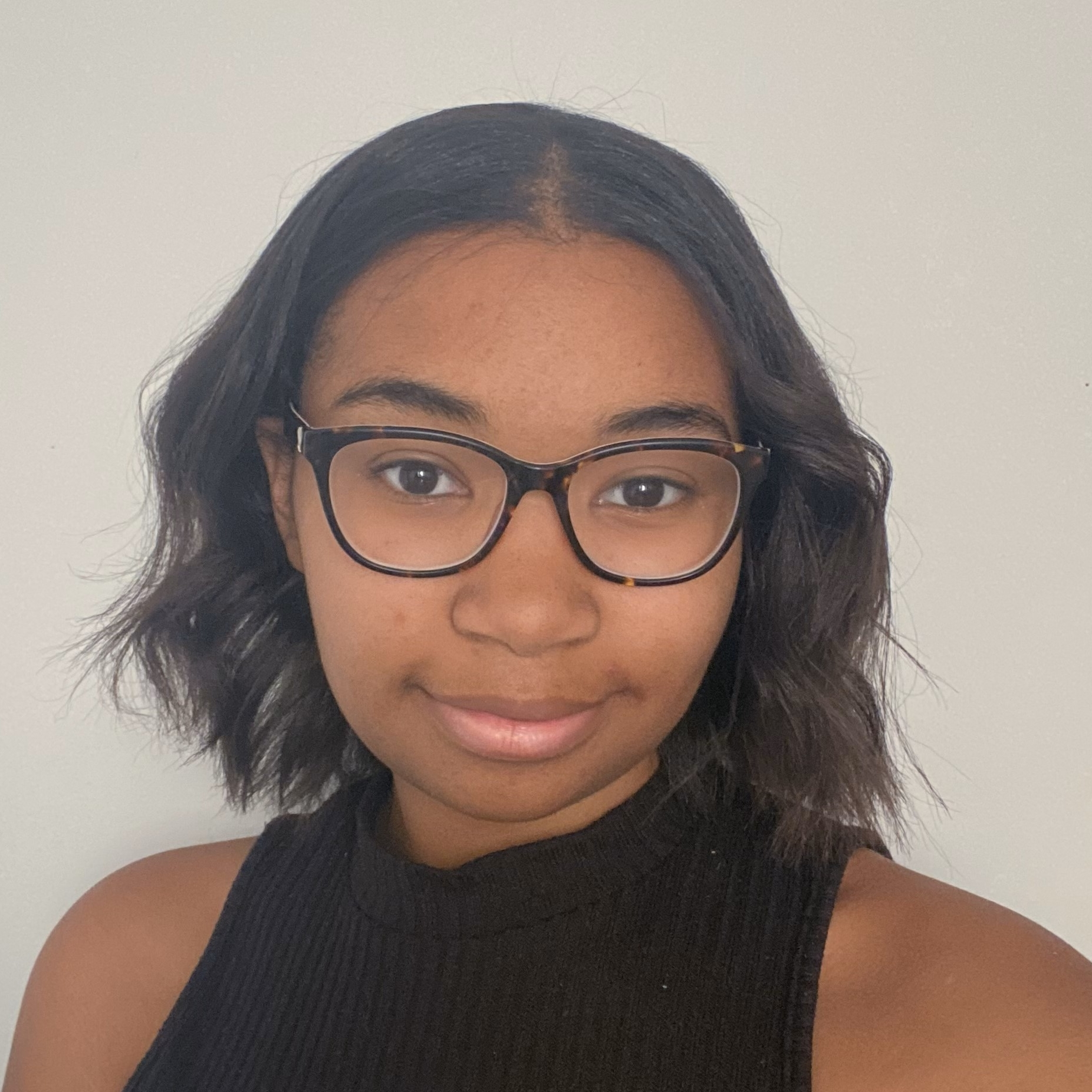 Xiomara Moore