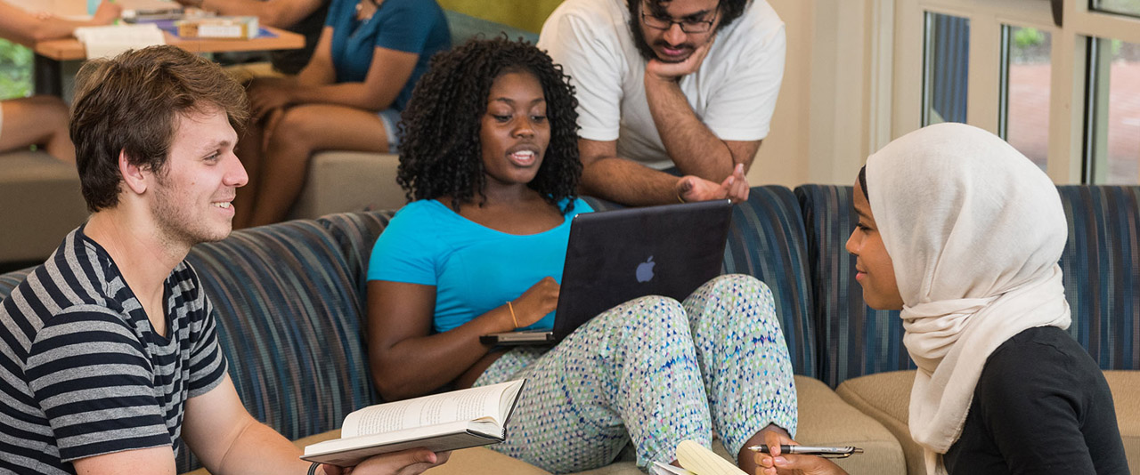 Honors students studying in the Redding Hall lounge. 