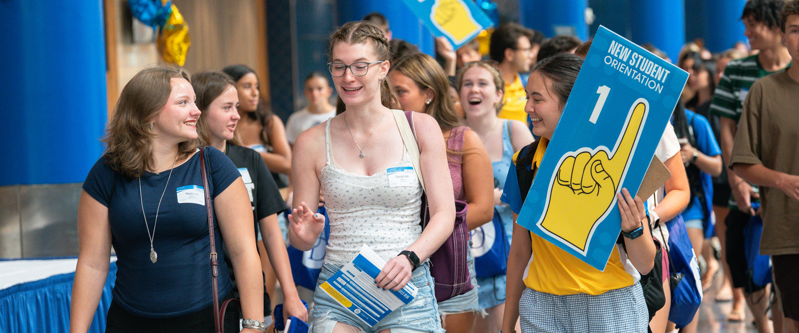 an Orientation Leader talks with her group for NSO