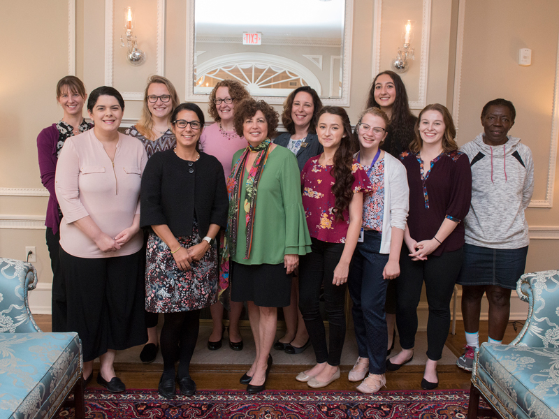 Lynn Rosenthal with group Lynn Rosenthal with group
