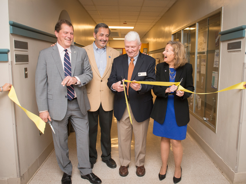 UD College of Arts and Sciences’ Dean George Watson, former Provost Domenico Grasso, Center director David Barlow, College of Health Sciences’ Dean Kathleen Matt, cut the ribbon on the revamped space in Pearson Hall.