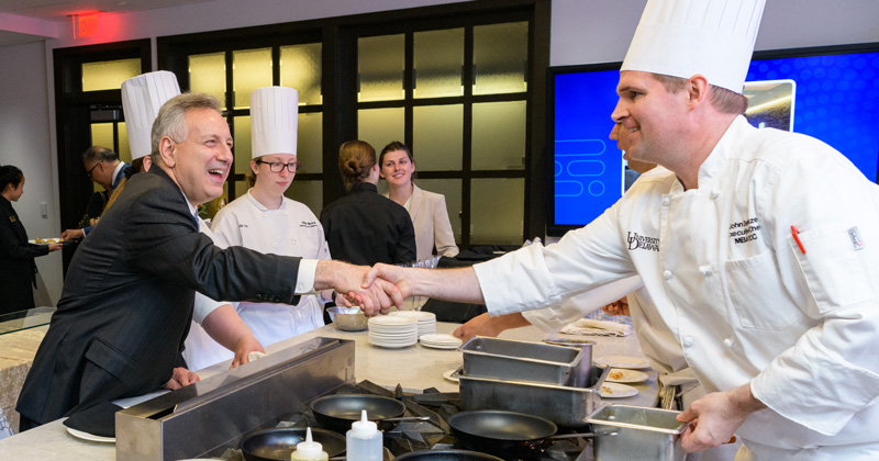 Blue Hens return to campus, celebrate special connections