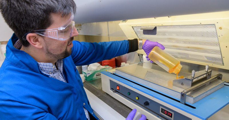 Advancing fuel cell research | UDaily - UDaily