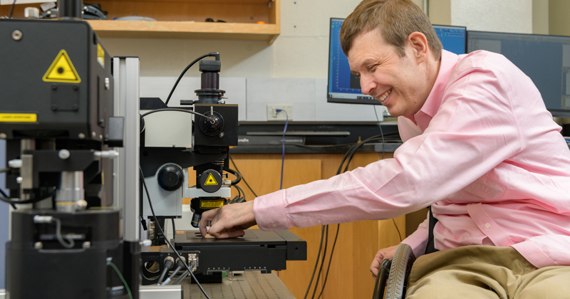 Physical therapy professor Stuart Binder-Macleod to discuss his UD career Oct. 15