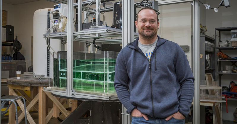UD study looks at life inside and outside of seafloor hydrocarbon seeps