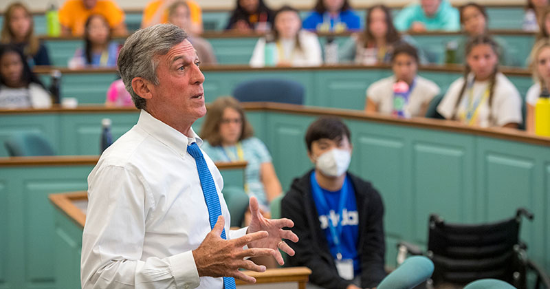 Gov. Carney visits UD Governor's School for Excellence - Vimarsana News