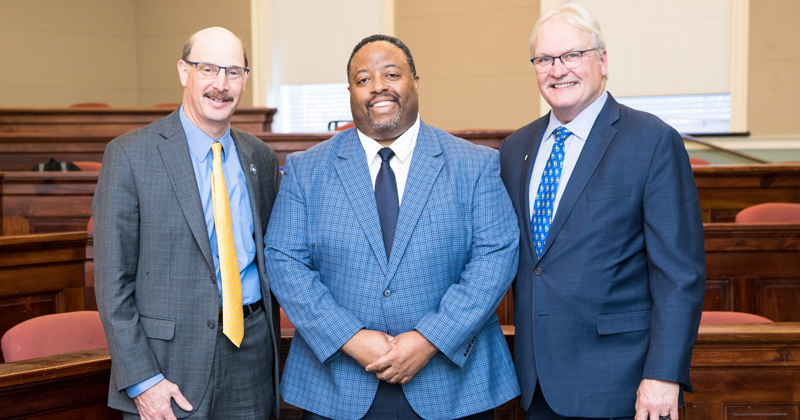Professor Gregory Hicks recognized by Axe Family Distinguished Honors Alumni Award 