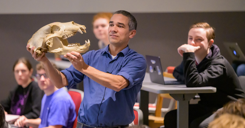 How I Teach — Wildlife Conservation and Ecology - Vimarsana News