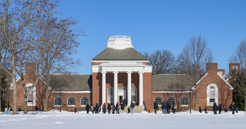 Campus pathways reopen after major snowfall, thanks to the around-the-clock work of UD’s facilities and grounds teams.
