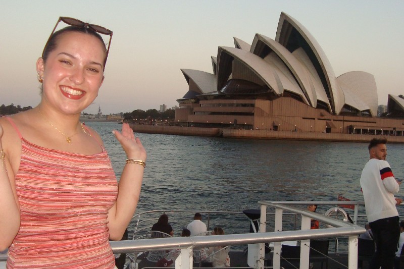 A program offered by the Department of Fashion and Apparel Studies gave students opportunities to experience Australian culture and cuisine at places like Bondi Beach and the Sydney Zoo.