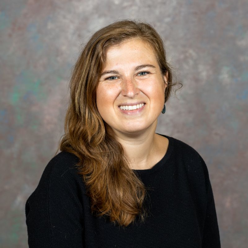 Headshot photo of Lauren Kope