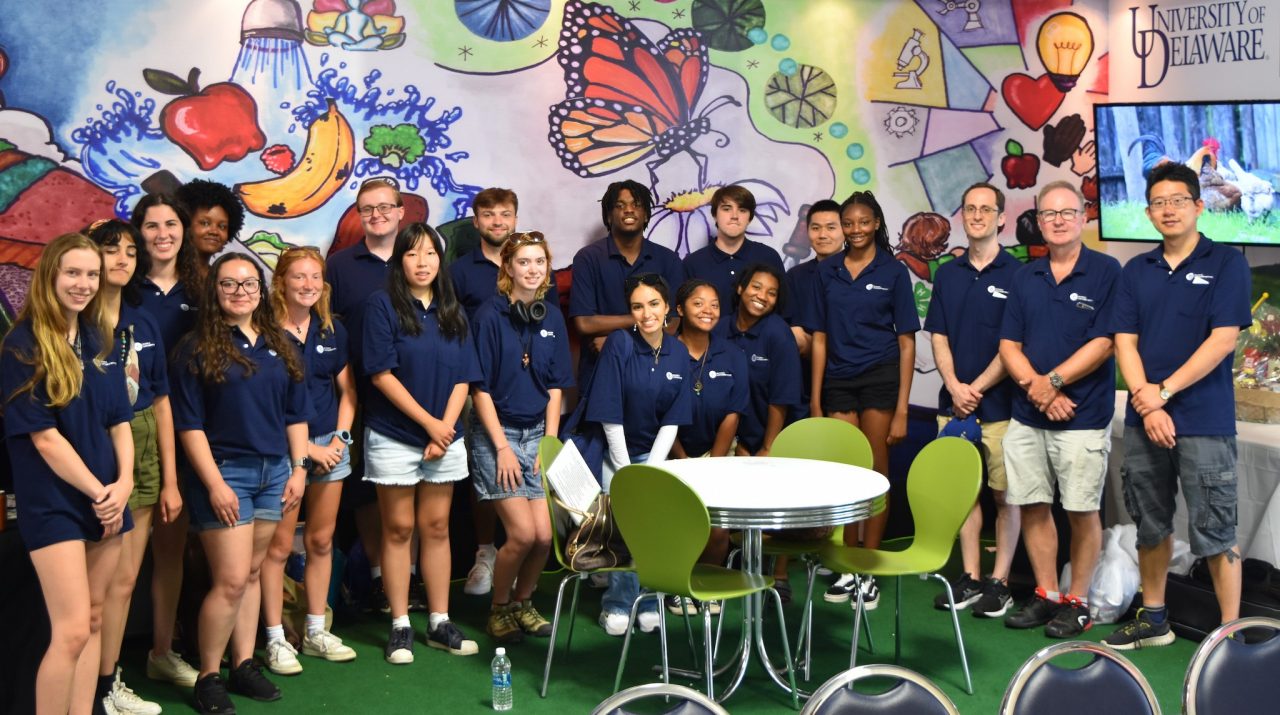 A group photo of University of Delaware 2023 Summer Scholars at the Delaware State Fair