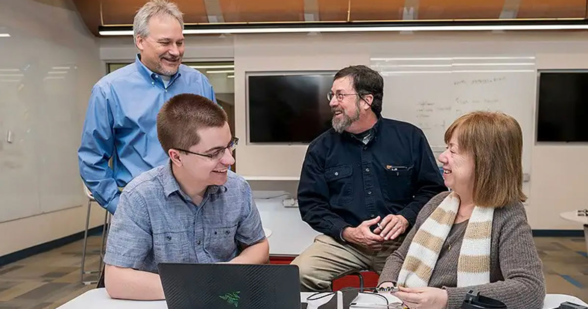 Philanthropy helped Theo Fleck, EG20, pursue opportunities beyond the traditional classroom.