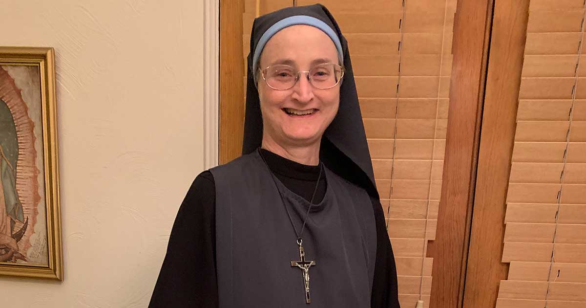 Sister Heidi Wagner, AS82, recently celebrated the 30th anniversary of taking her vows. 