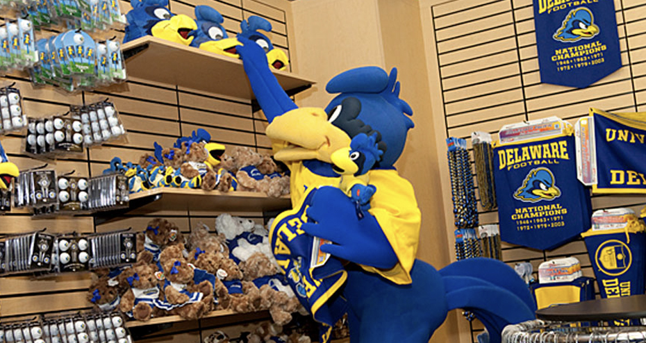 YoUDee in bookstore