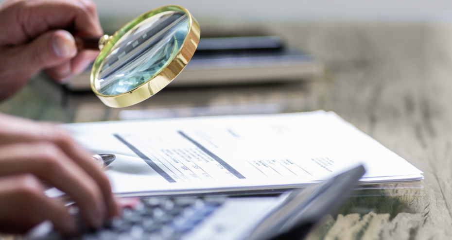 magnifier with papers