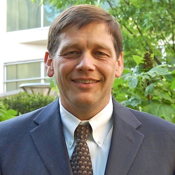 Robert Hider Headshot