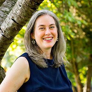 Headshot photo of Jennifer Van Horn