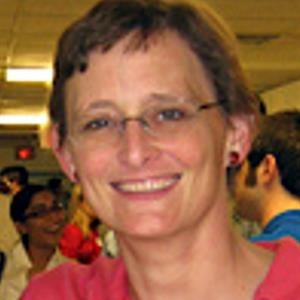 Headshot photo of Lynn MaHaffy