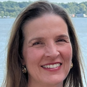 Headshot of Beth Singewald