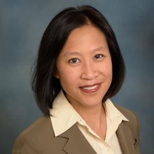Headshot photo Alice Ba
