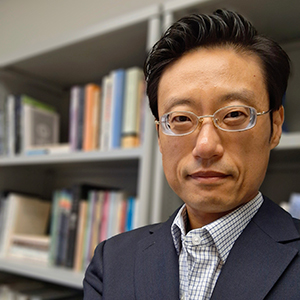 Headshot photo of Kyong-Min Son