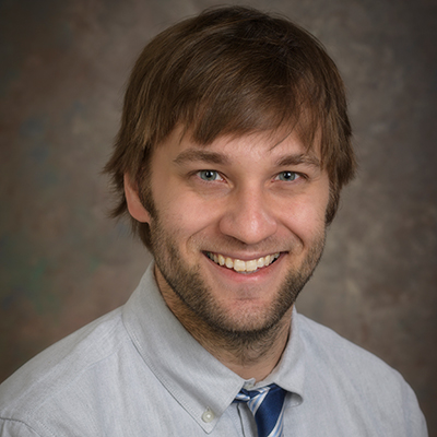 Photo headshot of Peter Mende-Siedlecki