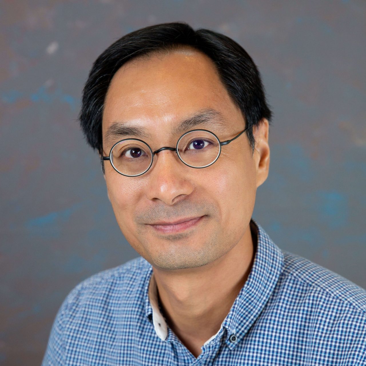 ho ming chow headshot