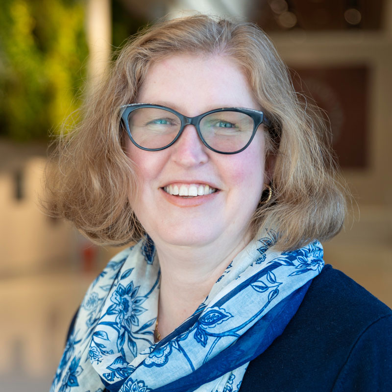 Amanda Owen Van Horne headshot