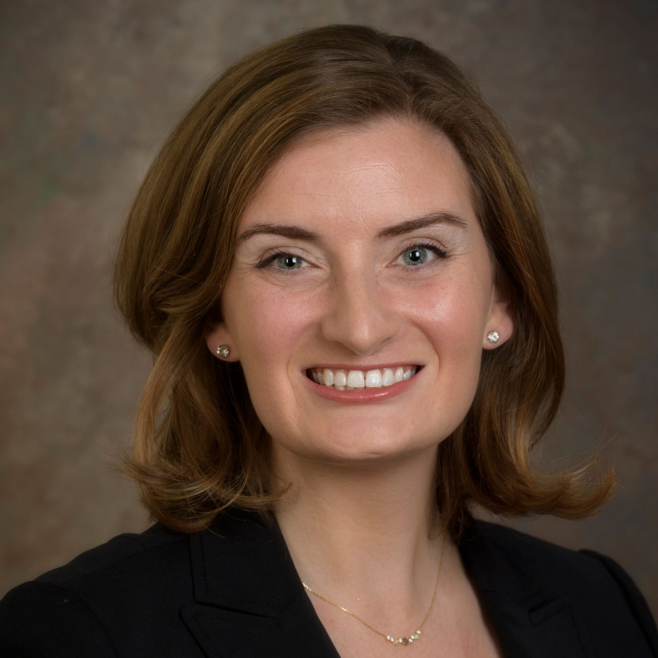 Christine Cook headshot