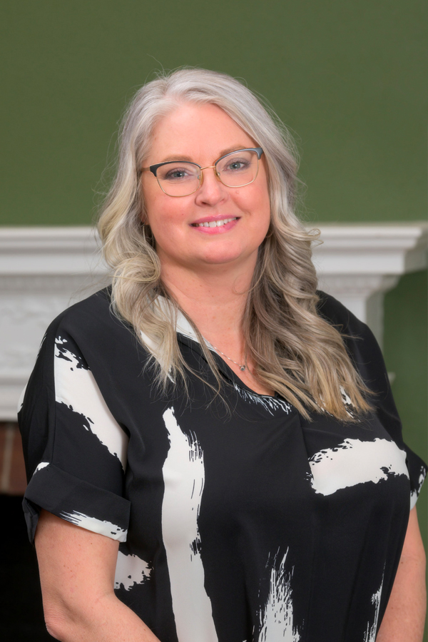 Lori Duhamell