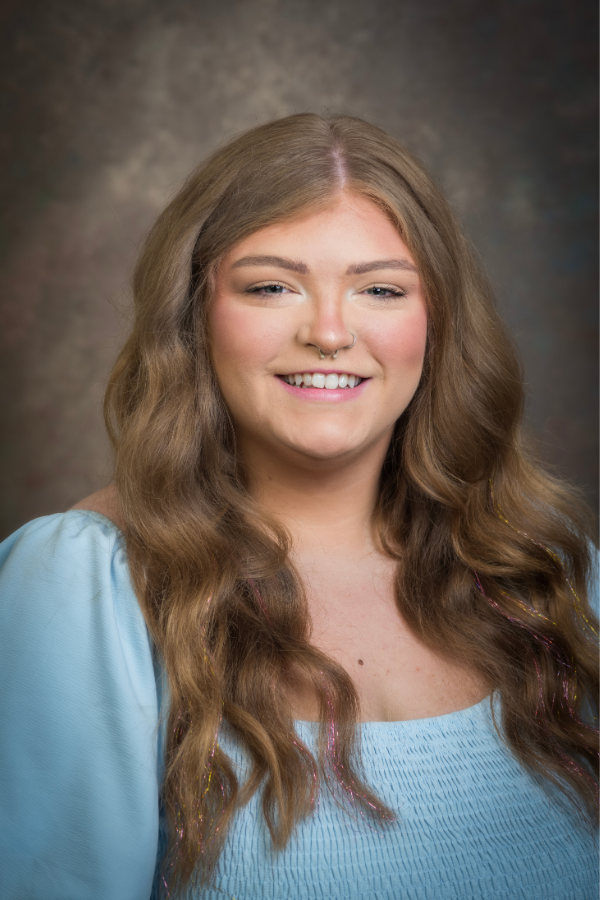 Smiling photo of Makenzie Dance
