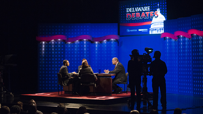 Delaware Debates - 10/17/12 Delaware Debates, Wednesday, Oct 17, 2012 with Governor Jack Markell (Democrat) and Jeffrey Cragg (Republican).