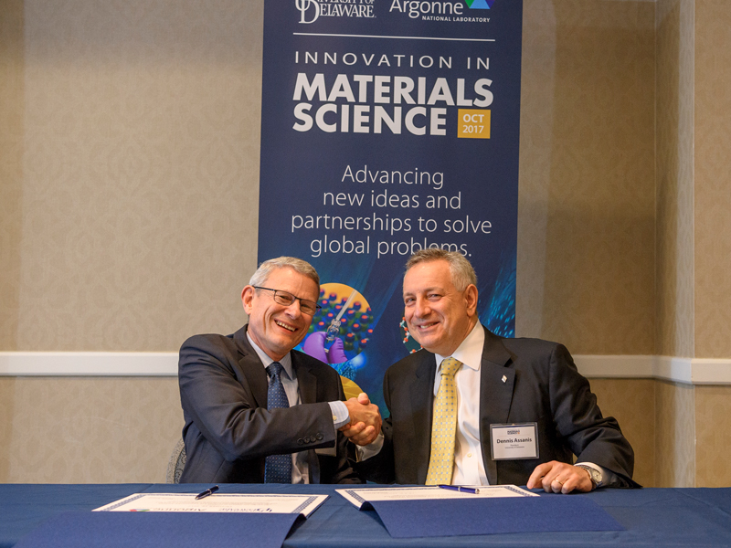 Dennis Assanis right with Paul Kearns of Argonne National Laboratories Partnership Signing -10/19/17 UD partners with Argonne National Lab