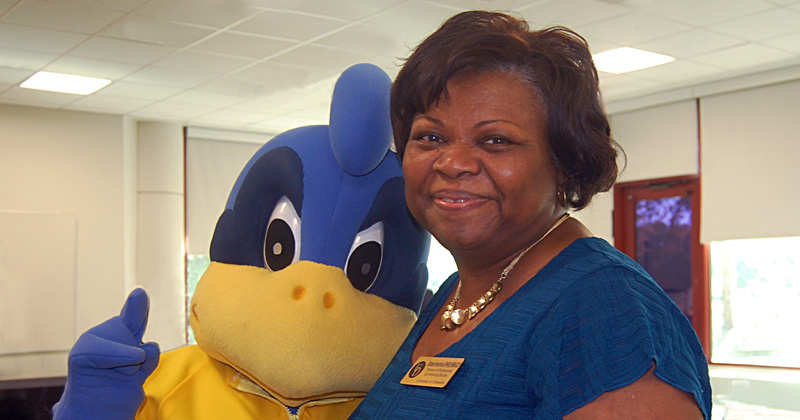 Instructor Barbara Hendricks, joined by UD mascot Baby Blue, possesses 25 years of human resources experience and has earned her Professional in Human Resources® (PHR®) certification.