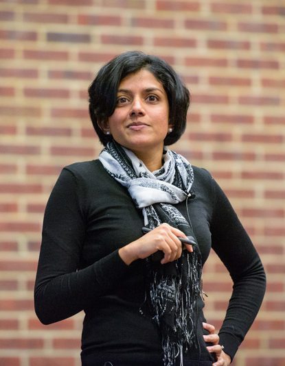 Arthi Jayaraman, Associate Professor of Chemical and Biomolecular Engineering and of Materials Science, teaching a section of 