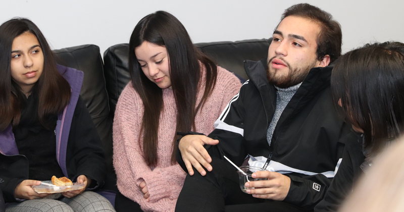 2019-02-27 | ELI_Send-off_Chilean-Students Students from the Universidad de O'Higgins in Chile finish their visit at UD and receive certificates. Ed Kee spoke briefly. Held at the English Learning Institute.