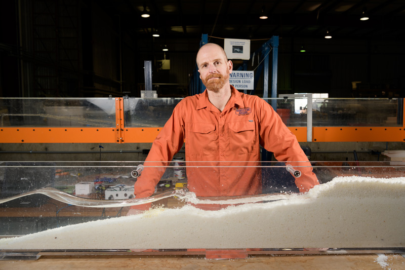 COE-CEE-Puelo_Wave_Flumes-031319 Professor of Civil and Environmental Engineering Jack Puleo studies how sand dunes erode during extreme waves and storm surges. He and several of his students have been constructing wave flumes which model the land / shore interaction and delivering them to 12 schools across the Mid-Atlantic. - (Evan Krape / University of Delaware)