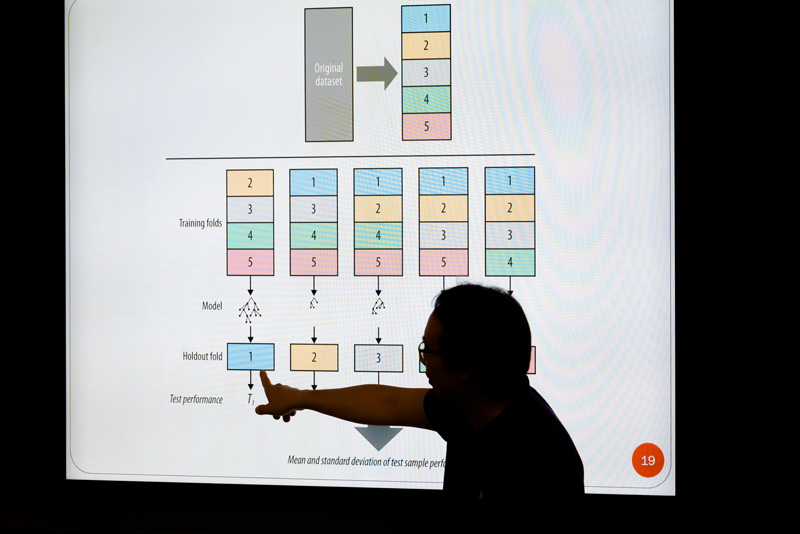 Xiao Fang, a professor in Business and Economics Accounting and Management Information Systems (MIS), teaching a certificate course on Data Science at the JPMorgan Chase (JPMC) campus in Christiana, Delaware. JPMC has partnered with the Alfred Lerner College of Business and Economics to offer their employees a unique certificate opportunity with on-location classes.