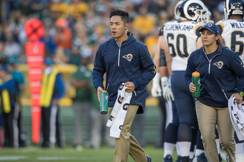 Training staff of the Los Angeles Rams against the Green Bay Packers during the Rams 10-24 loss to the Packers in a Week 4 NFL Pre-season game, Thursday, August 31, 2017, in Green Bay, WI. (Jeff Lewis/Rams)