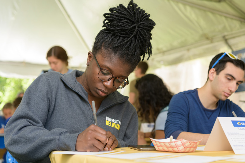 I Heart UD Day 2019. - (Evan Krape / University of Delaware)