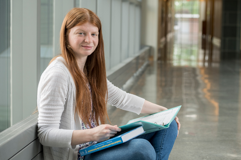 A typical weekend for Patricia Hurley doesn’t involve binge-watching the latest TV shows. This doctoral student in civil and environmental engineering spends much of her spare time outside—running, exploring nature, or volunteering to pick up trash along coastlines or highways. Indoors, you might find her mentoring a group of first-generation college students, sharing tips on how to apply for scholarships and graduate school. This well-rounded, passionate student is the 2019 winner of the Laird Fellowship—an annual award that helps one first-year engineering graduate student at the University of Delaware pursue interests beyond his or her field of study. (Releases were obtained.)