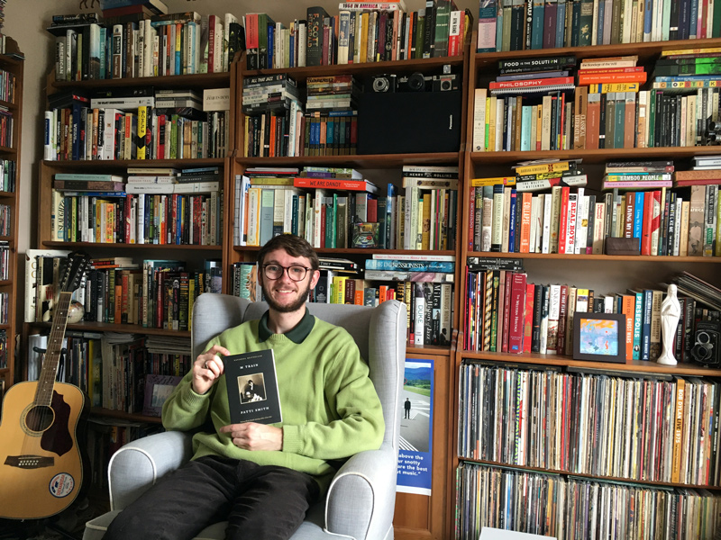 The nomadic book collector | UDaily