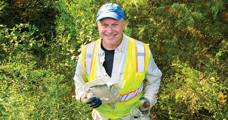 Jon Merryman working along I95 in Marlyand